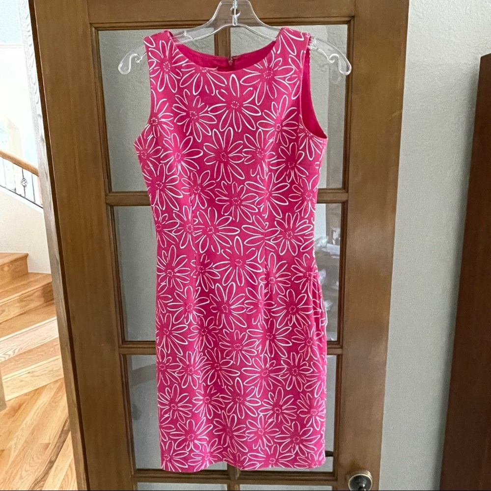 Vintage 1990s Oberon Pink Floral Sheath Dress, size 4 but fits like a 2